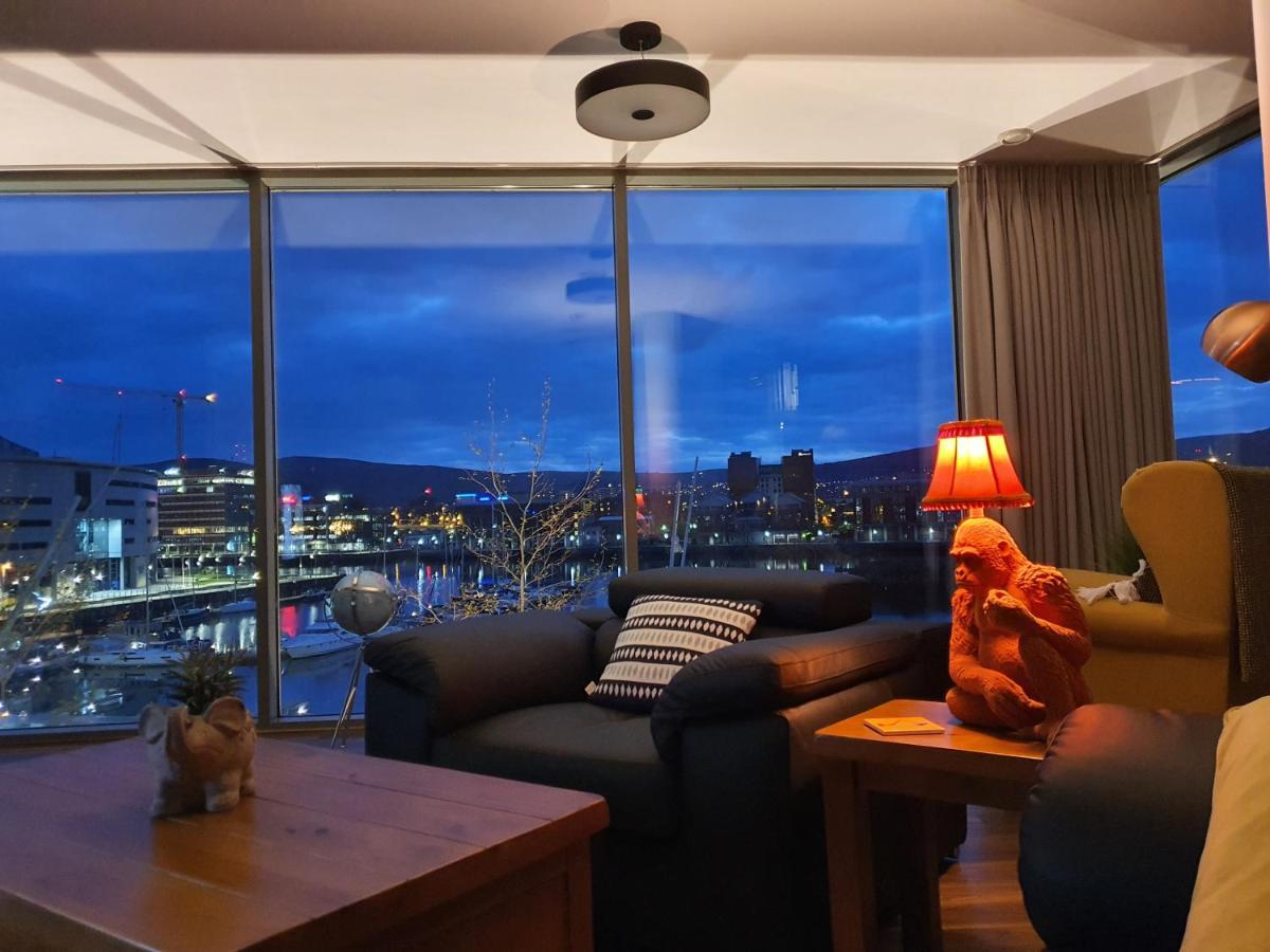 Luxury Marina Views At Titanic Quarter Apartment