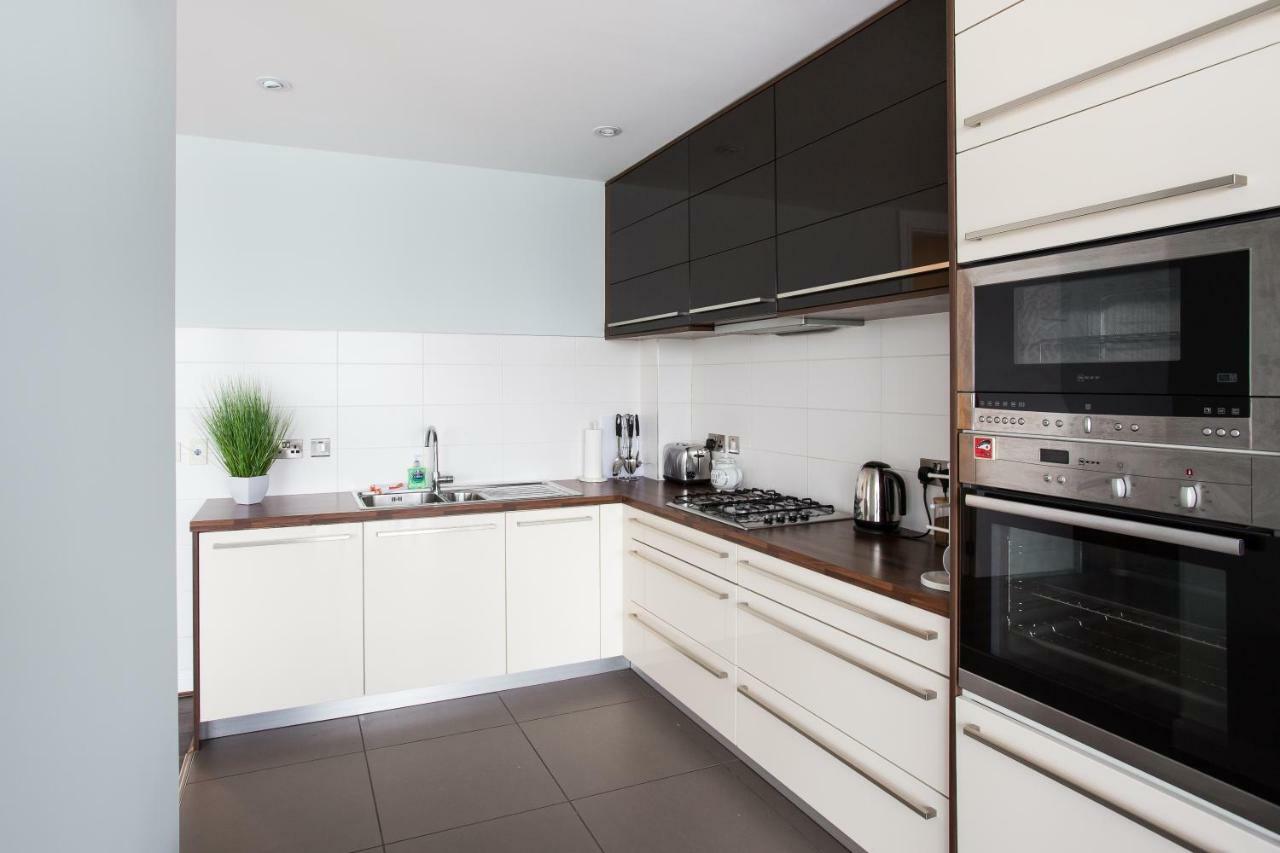 Apartment Luxury Marina Views At Titanic Quarter Belfast