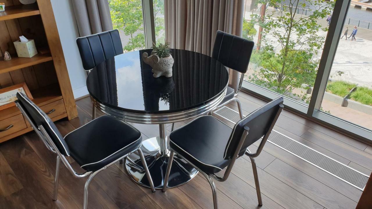 Apartment Luxury Marina Views At Titanic Quarter Belfast